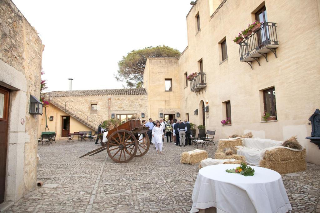 Agriturismo Baglio Fontana Buseto Palizzolo Exteriör bild